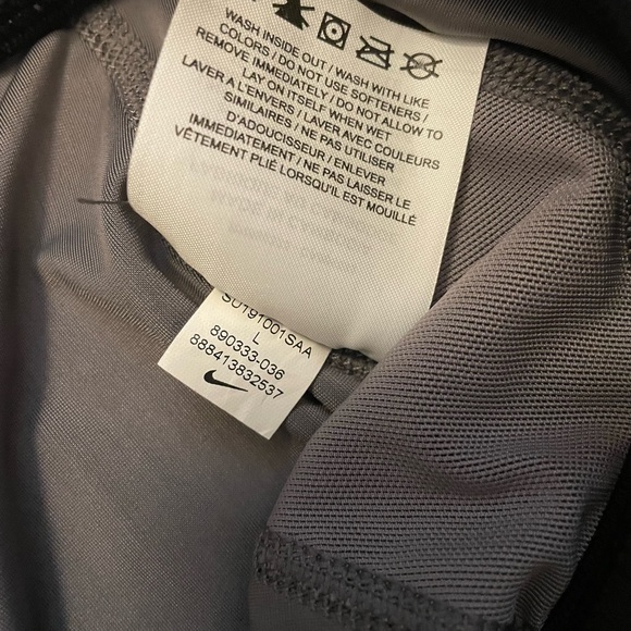 Nike leggings, large, dri-fit - Picture 6 of 6